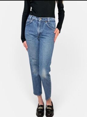 Vintage 90s Levi's Faded Distressed Orange Tab Straight Ankle Jeans